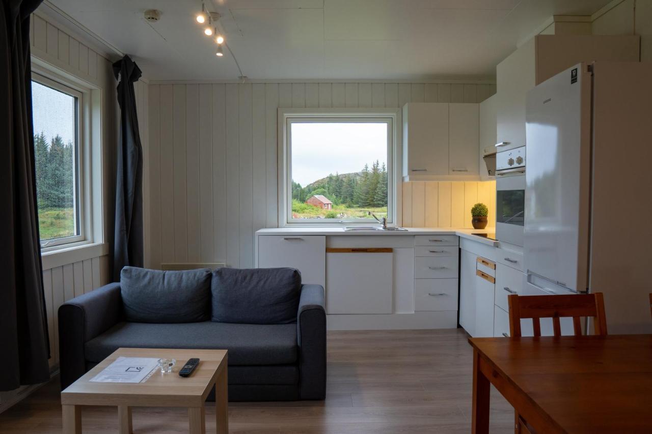 Vollvaagen Apartments Smøla, boat included Buitenkant foto